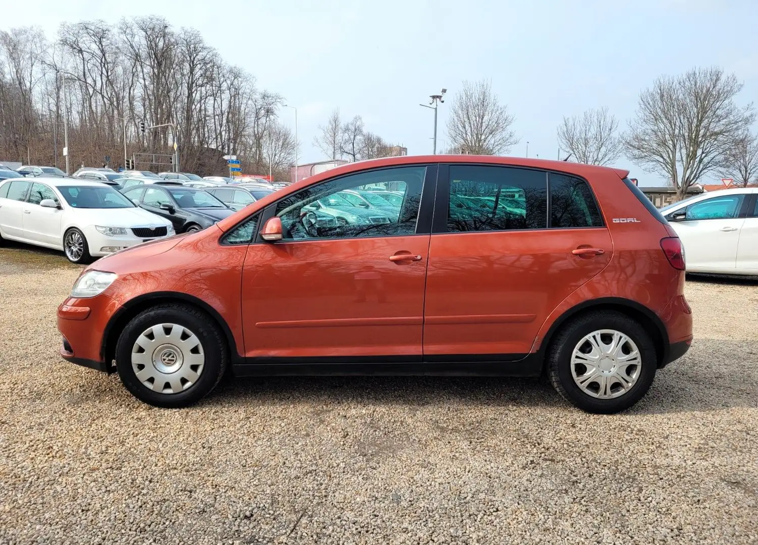 Volkswagen Golf Plus V Goal 1.6 Eur 4*SZH*Klimaaut*Temp*PDC Orange - 2