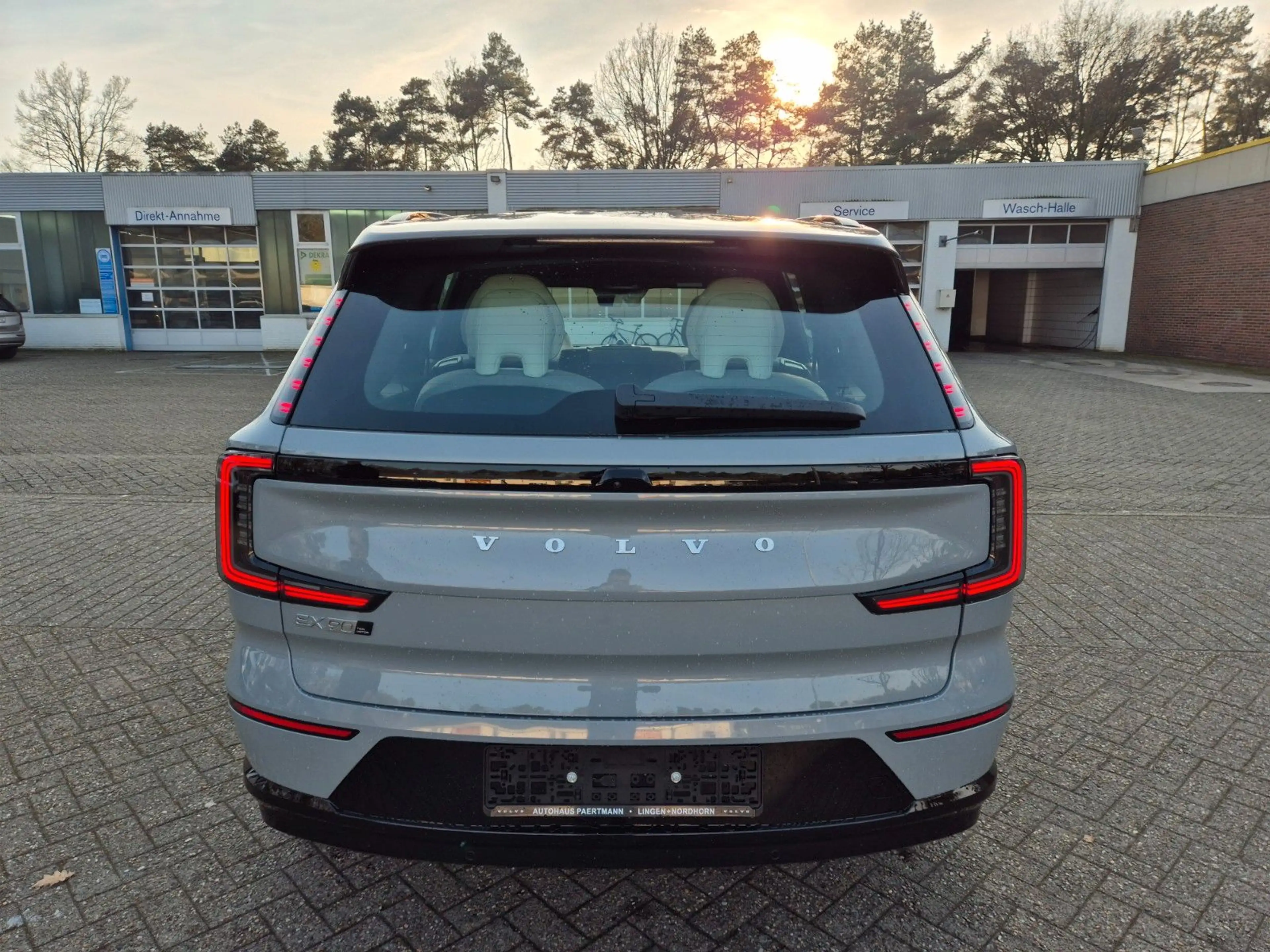 Volvo EX90 Ultra Pure Electric AWD — photo 5