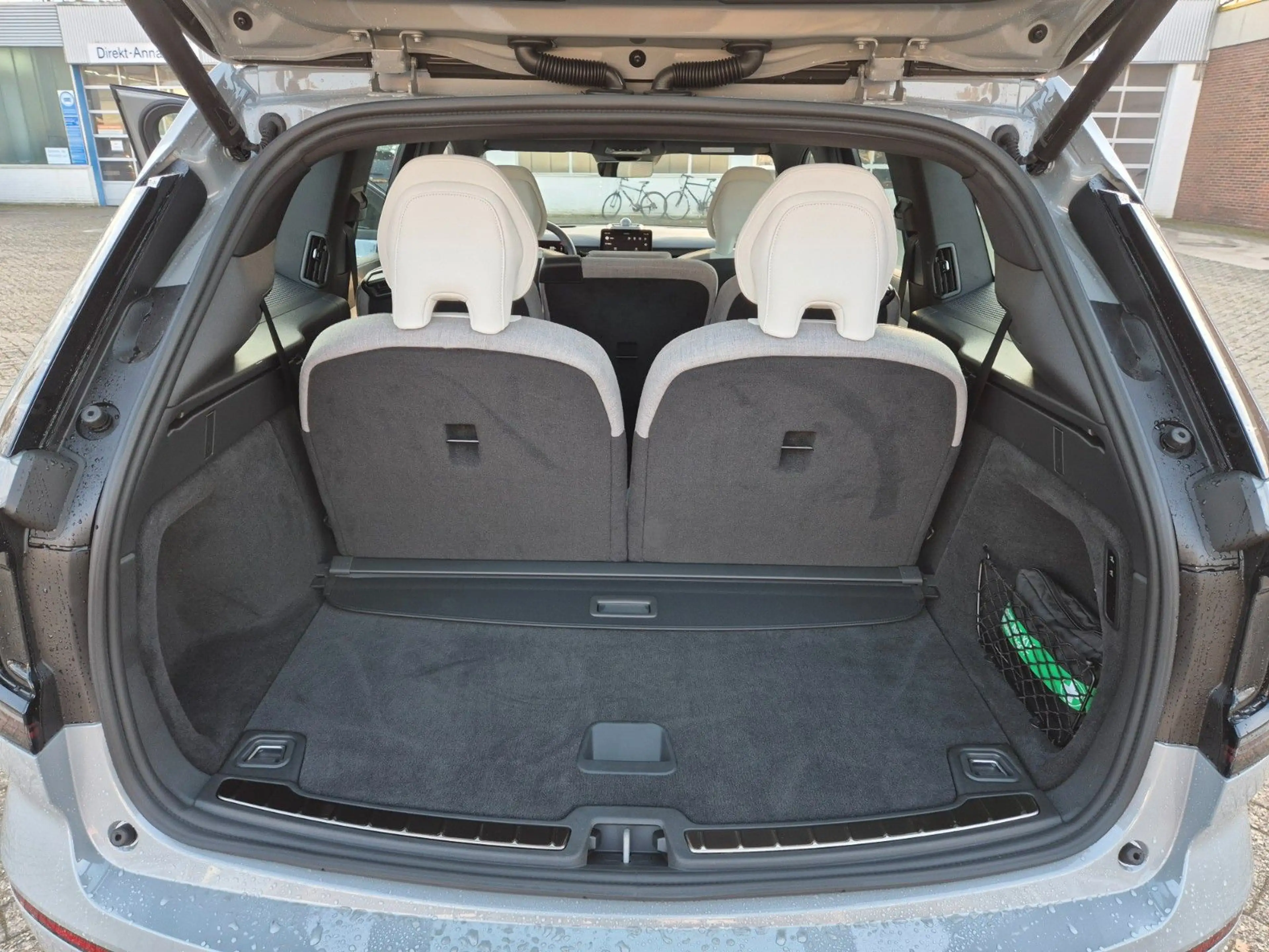 Volvo EX90 Ultra Pure Electric AWD — photo 12