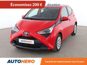 1.0 VVT-i X-Play X-Shift