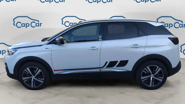 Peugeot 3008 view 2