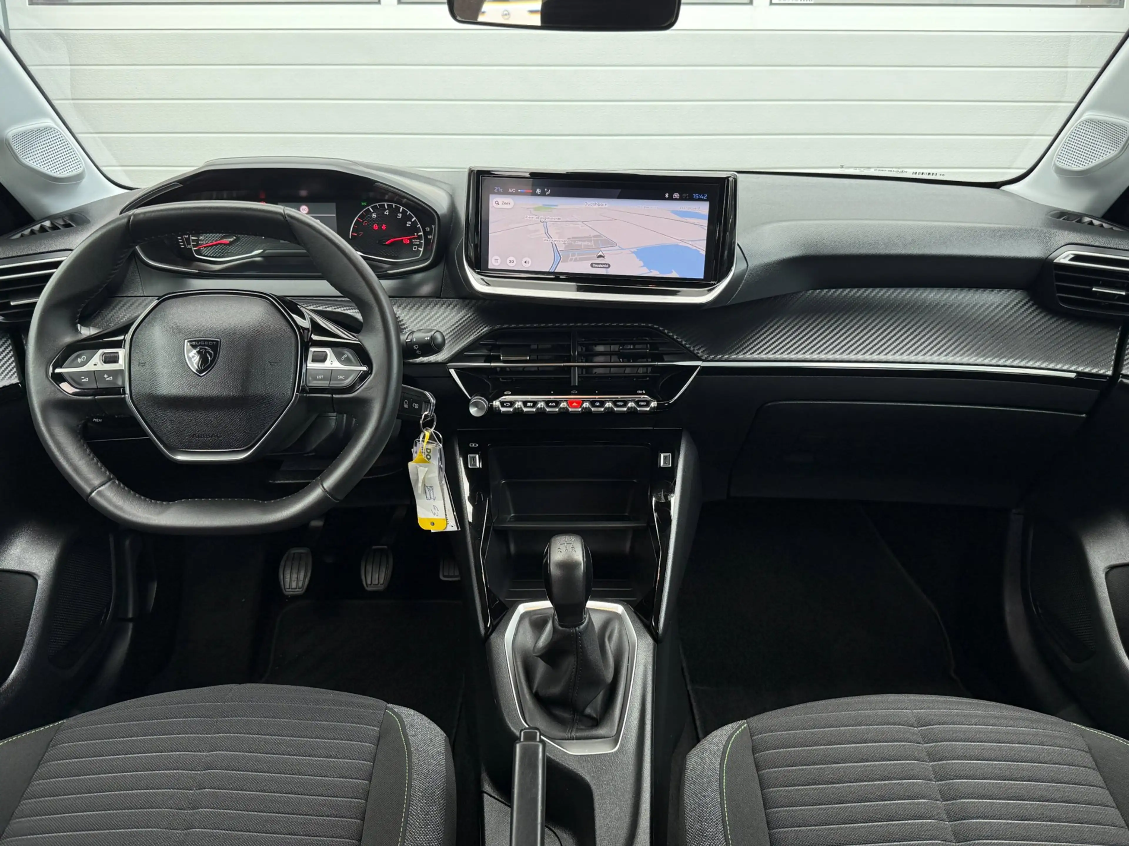 Peugeot 208 1.2 PureTech! Clima! Cruise! Navi! 1e Eigen.! — photo 12