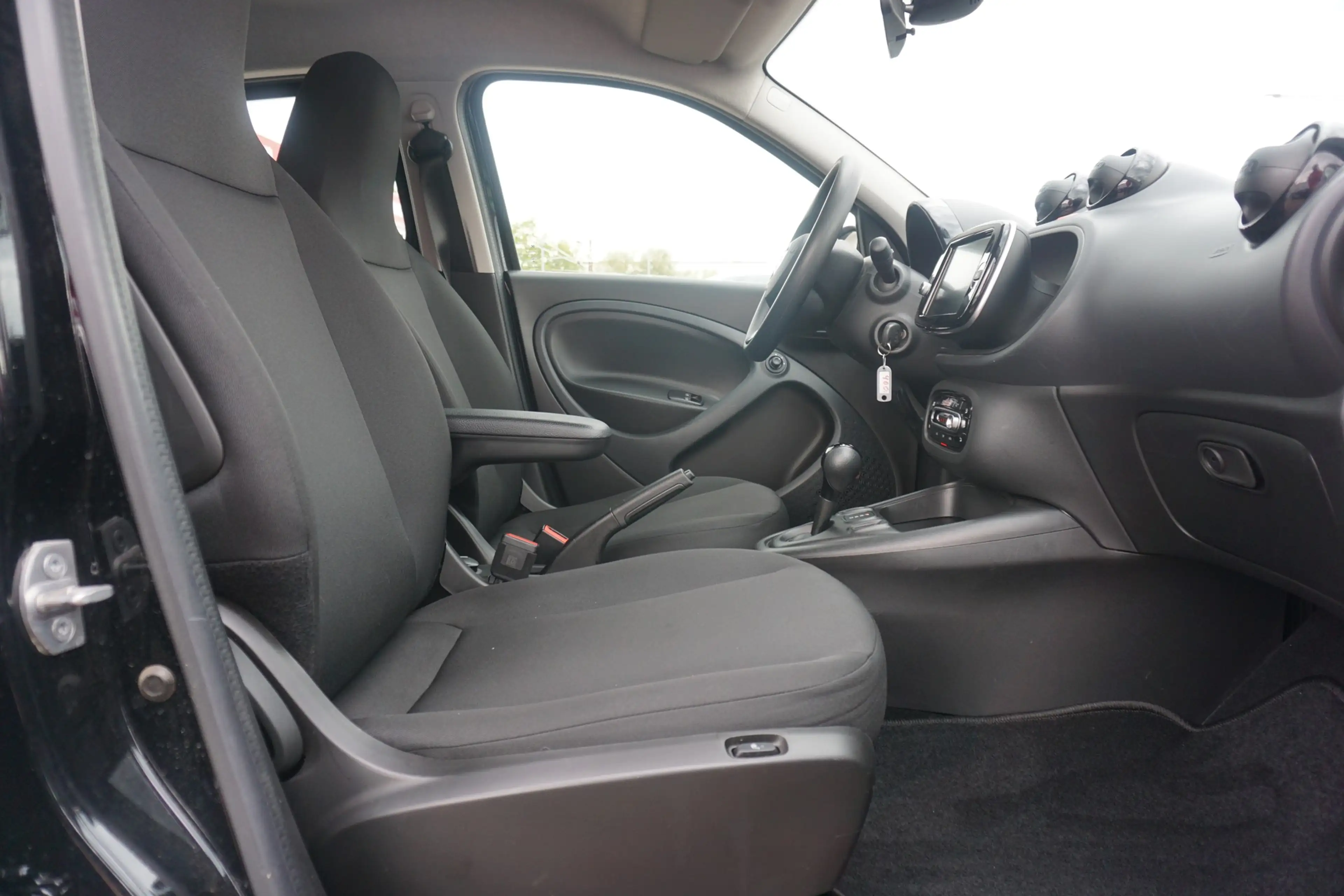 smart forFour forfour electric drive / EQ Android Apple DAB — photo 13