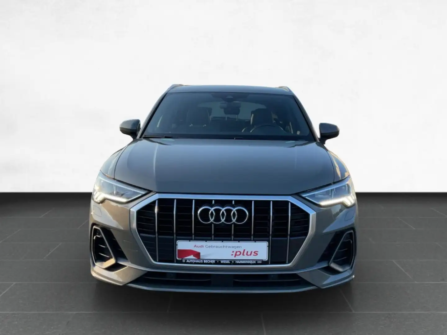 Audi Q3 45 TFSIe /AHK/Navi/LED/TopView/Totwinkel Grau - 2
