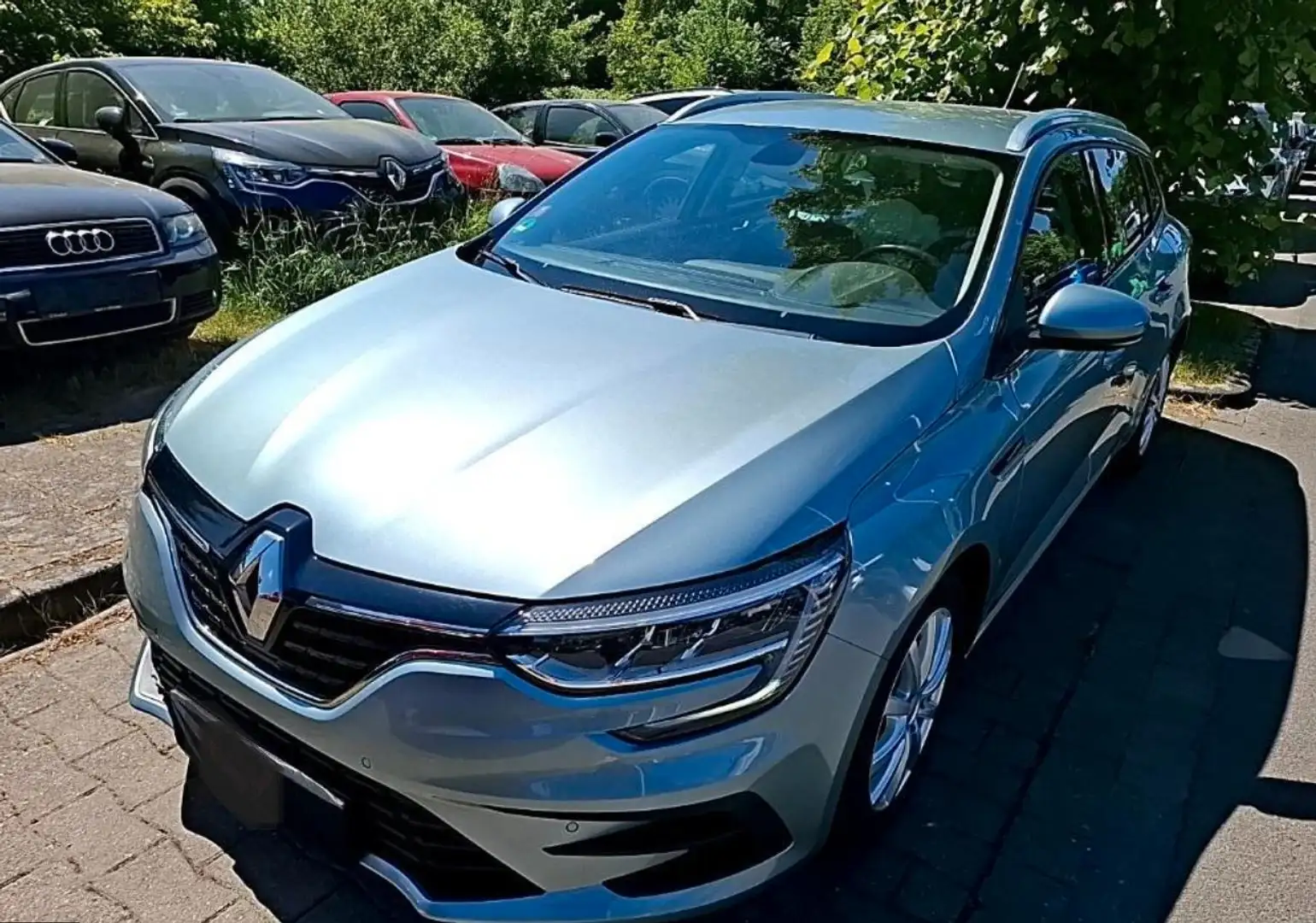 Renault Megane IV Grandtour Zen E Tech Plug In 160 Grijs - 1
