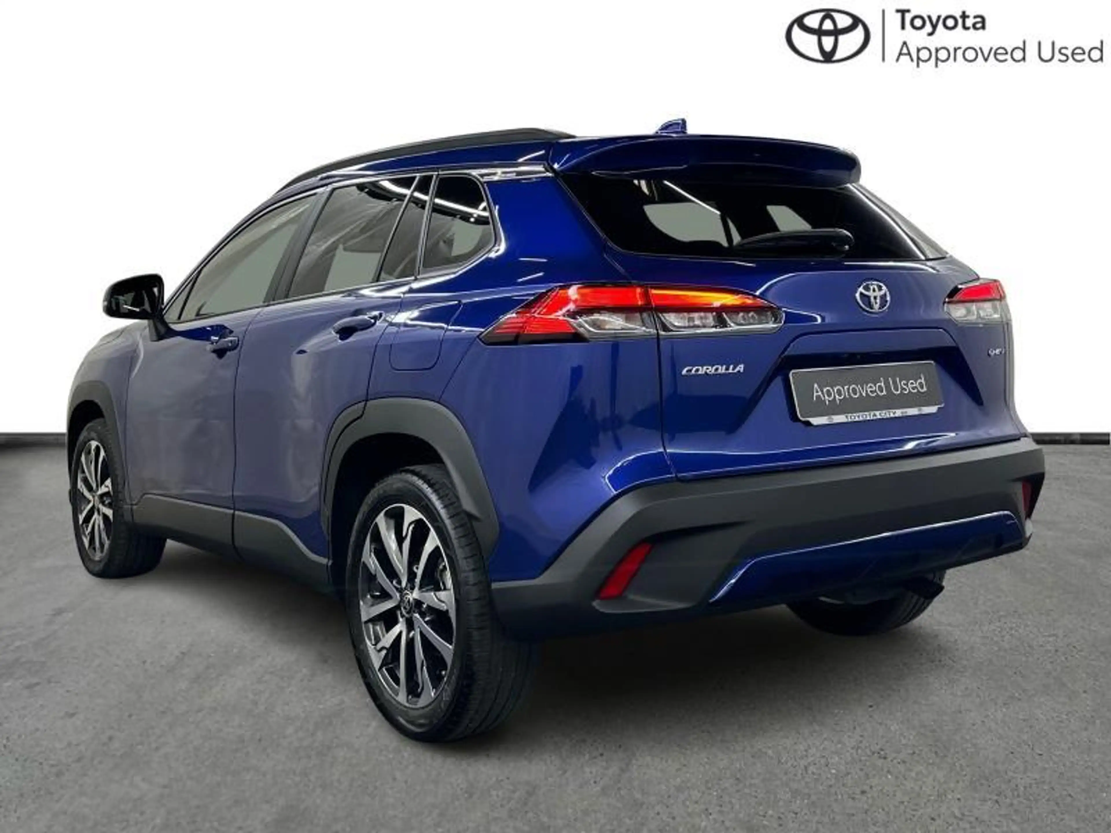 Toyota Corolla Cross 140hp HEV Style | carplay | camera — photo 2