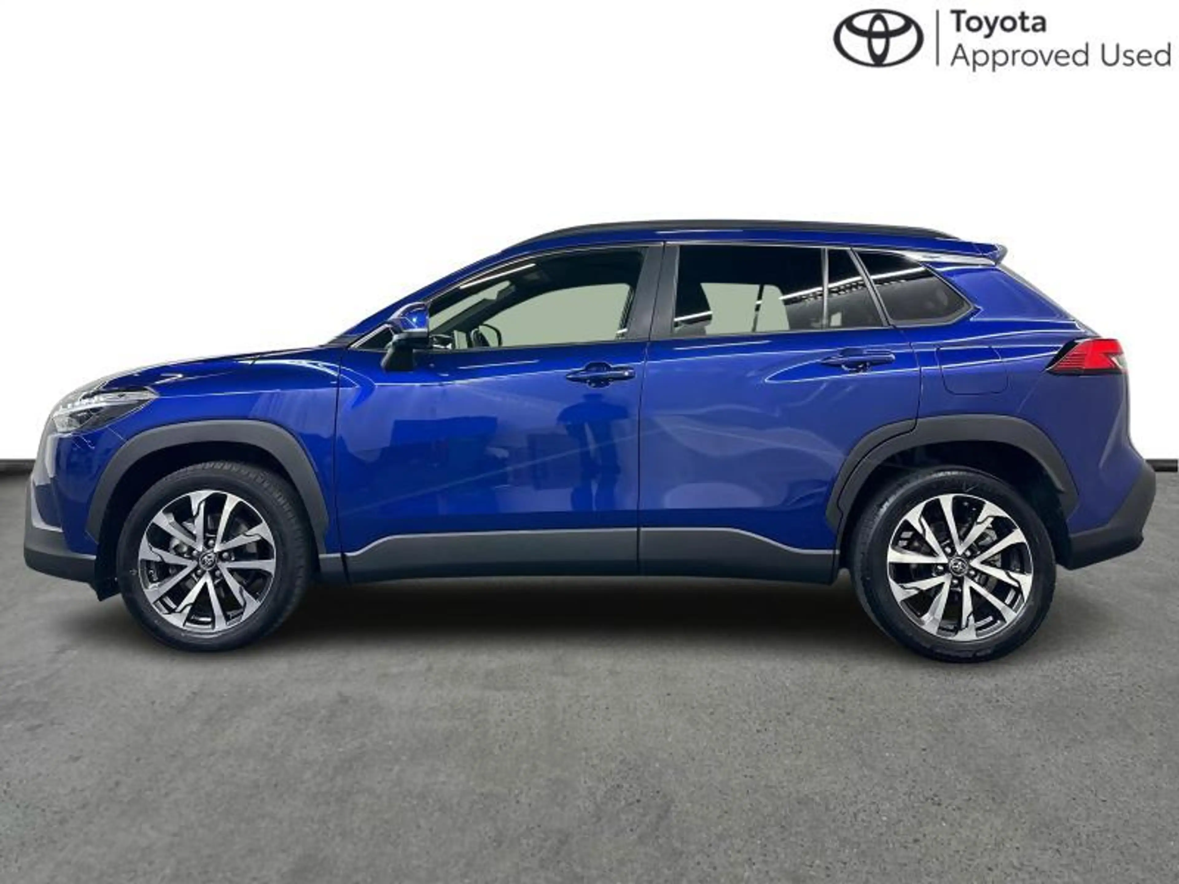 Toyota Corolla Cross 140hp HEV Style | carplay | camera — photo 3