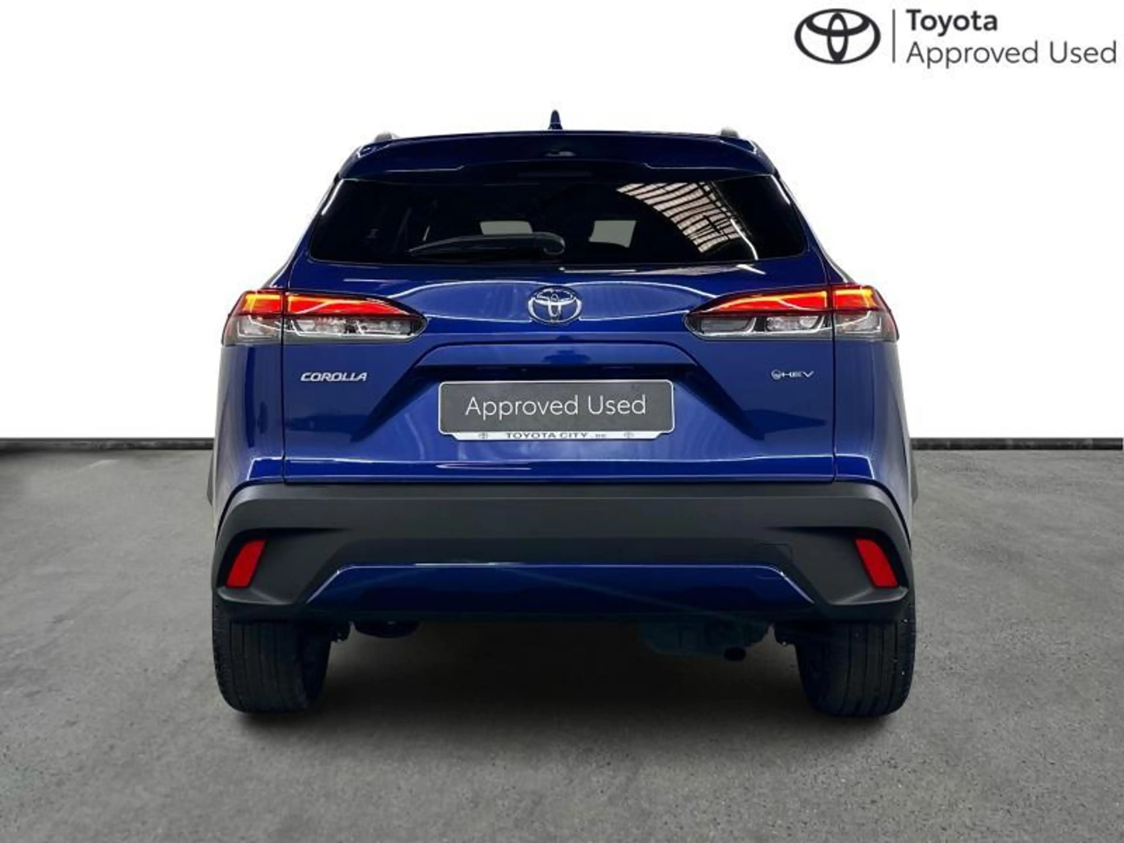 Toyota Corolla Cross 140hp HEV Style | carplay | camera — photo 4