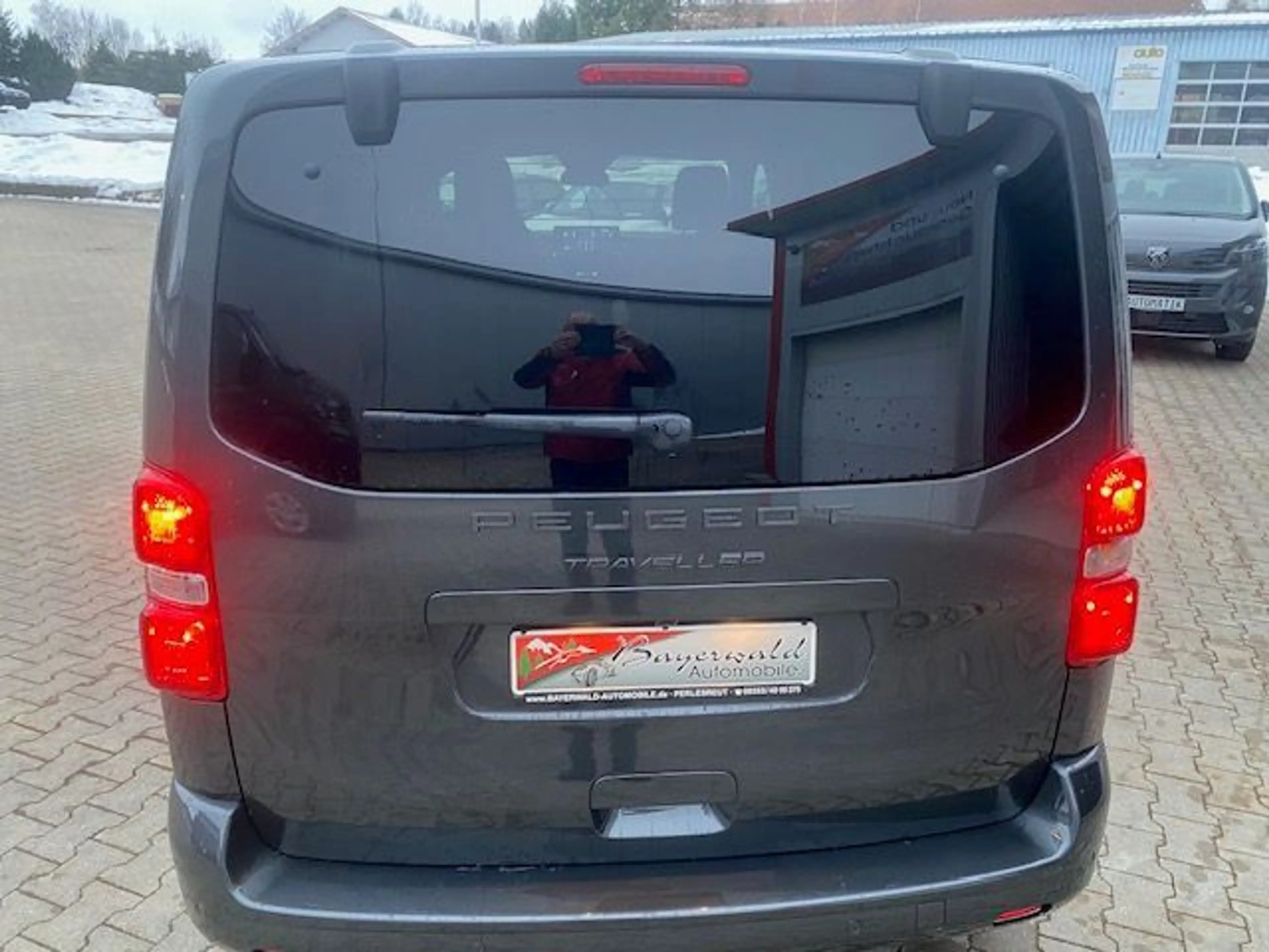 Peugeot Traveller Allure 2,2 L2 8 Sitze Navi ACC 4 x sof — photo 5