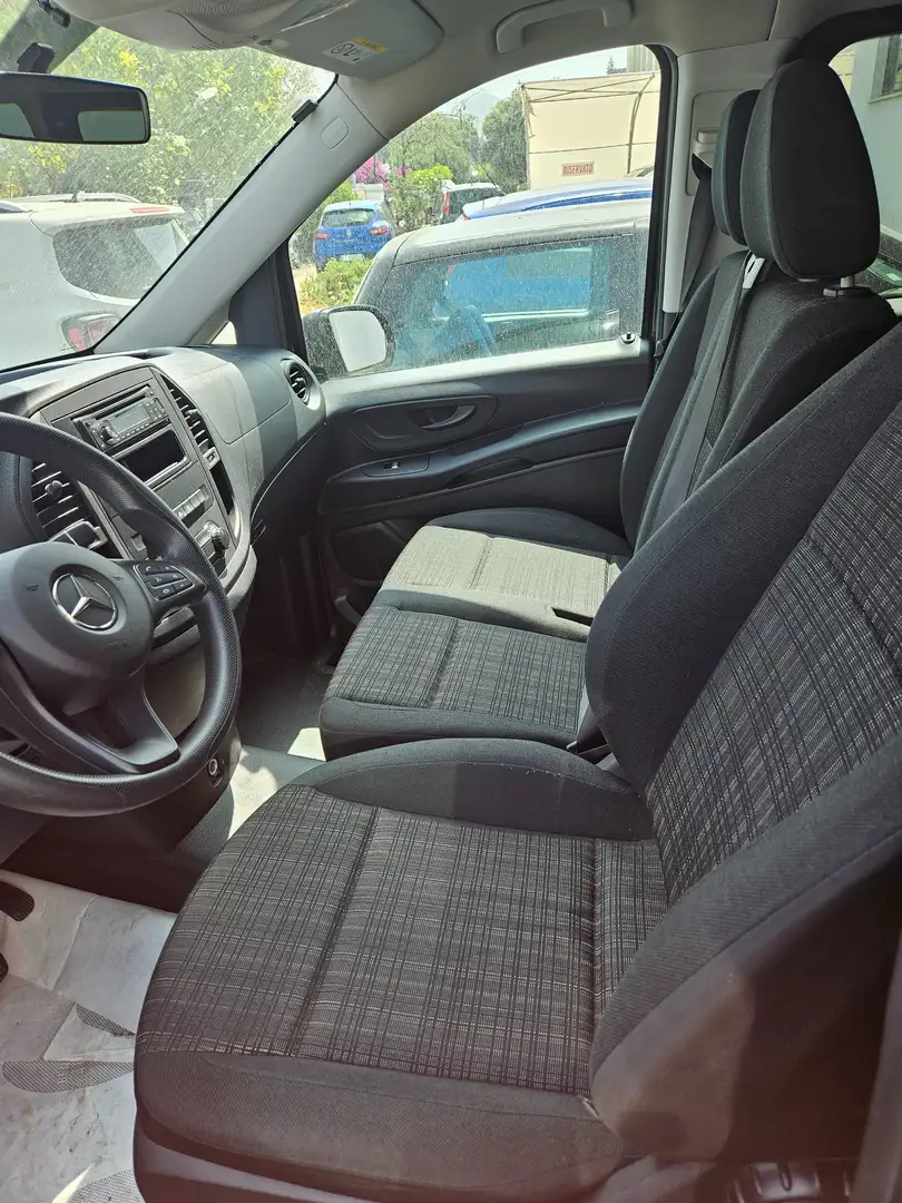 Mercedes-Benz Vito Nero - 1