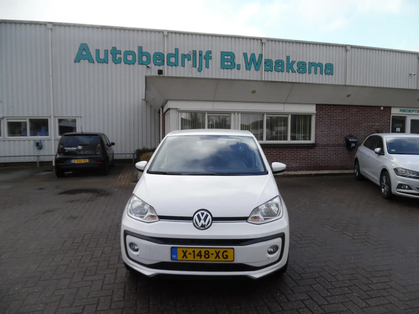 Volkswagen up! 1.0 BMT move up! White - 2