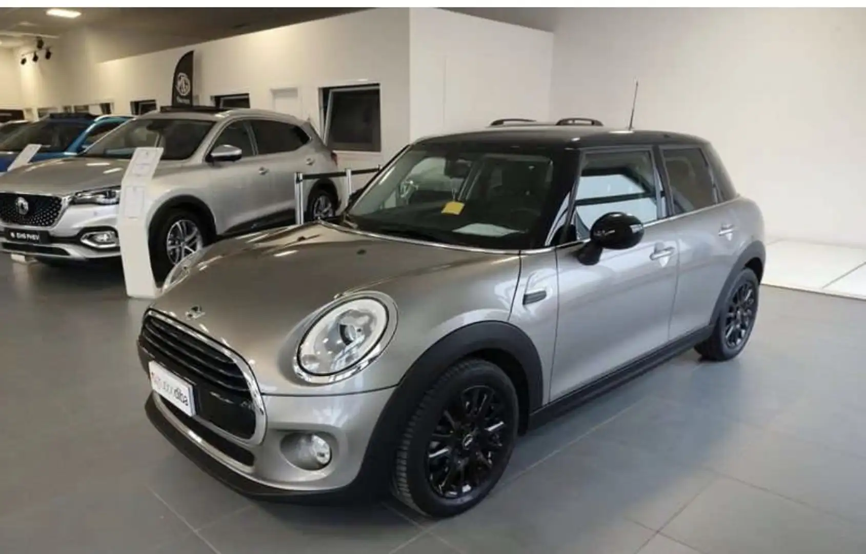 MINI Cooper D 1.5 Boost 5p - 1