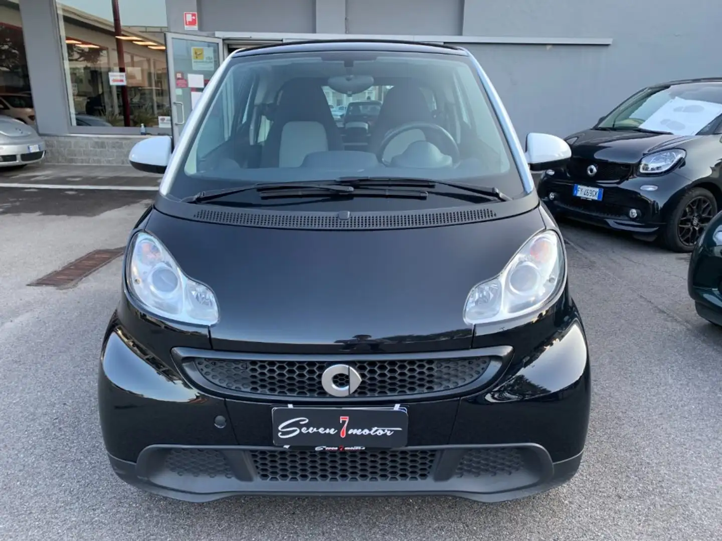 smart forTwo 1000 52 kW MHD coupé Schwarz - 2