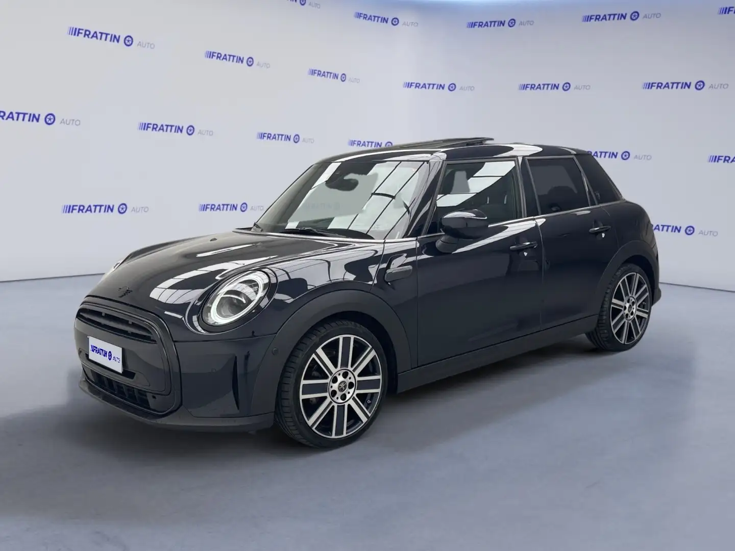 MINI Cooper 1.5 Cooper Yours 5 porte Blu/Azzurro - 1