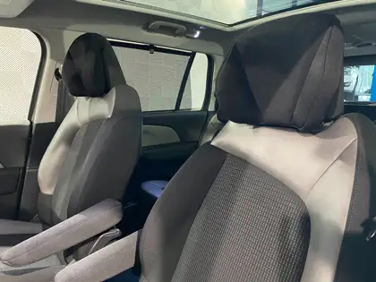 Annonce voiture d'occasion Citroen Grand C4 Picasso - CARADIZE