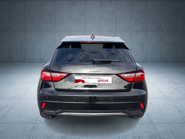 Audi A1 view 4