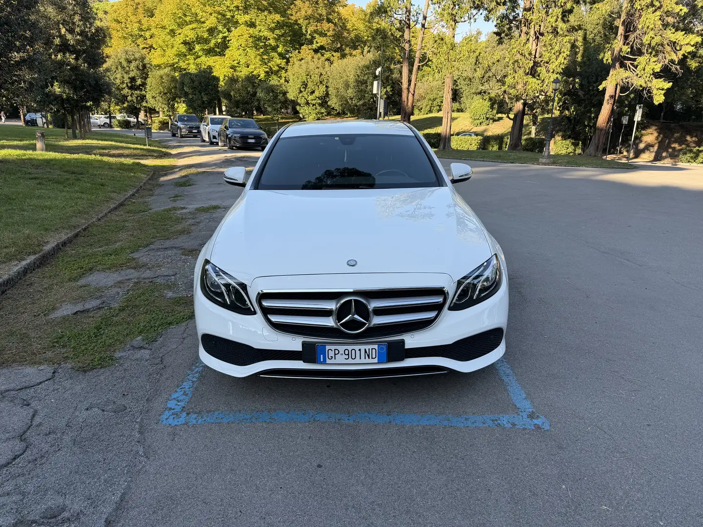 Mercedes-Benz E 220 d Sport auto - 1