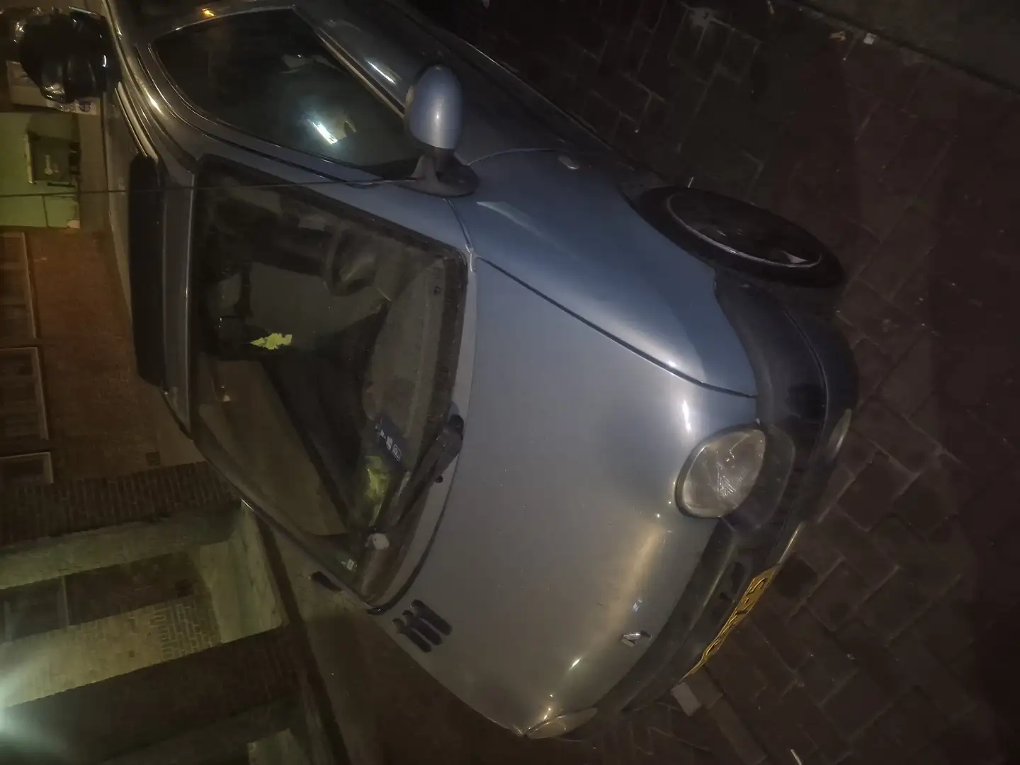 Renault Twingo 1.2 Plateado - 2