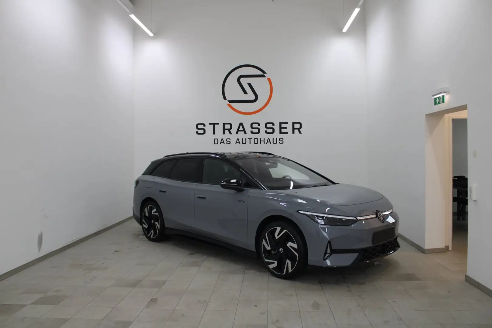 Volkswagen ID.7 Tourer GTX 4MOTION 250 kW Business Gris - 1