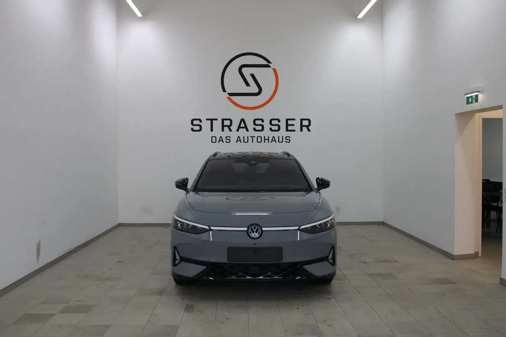 Volkswagen ID.7 Tourer GTX 4MOTION 250 kW Business Gris - 2