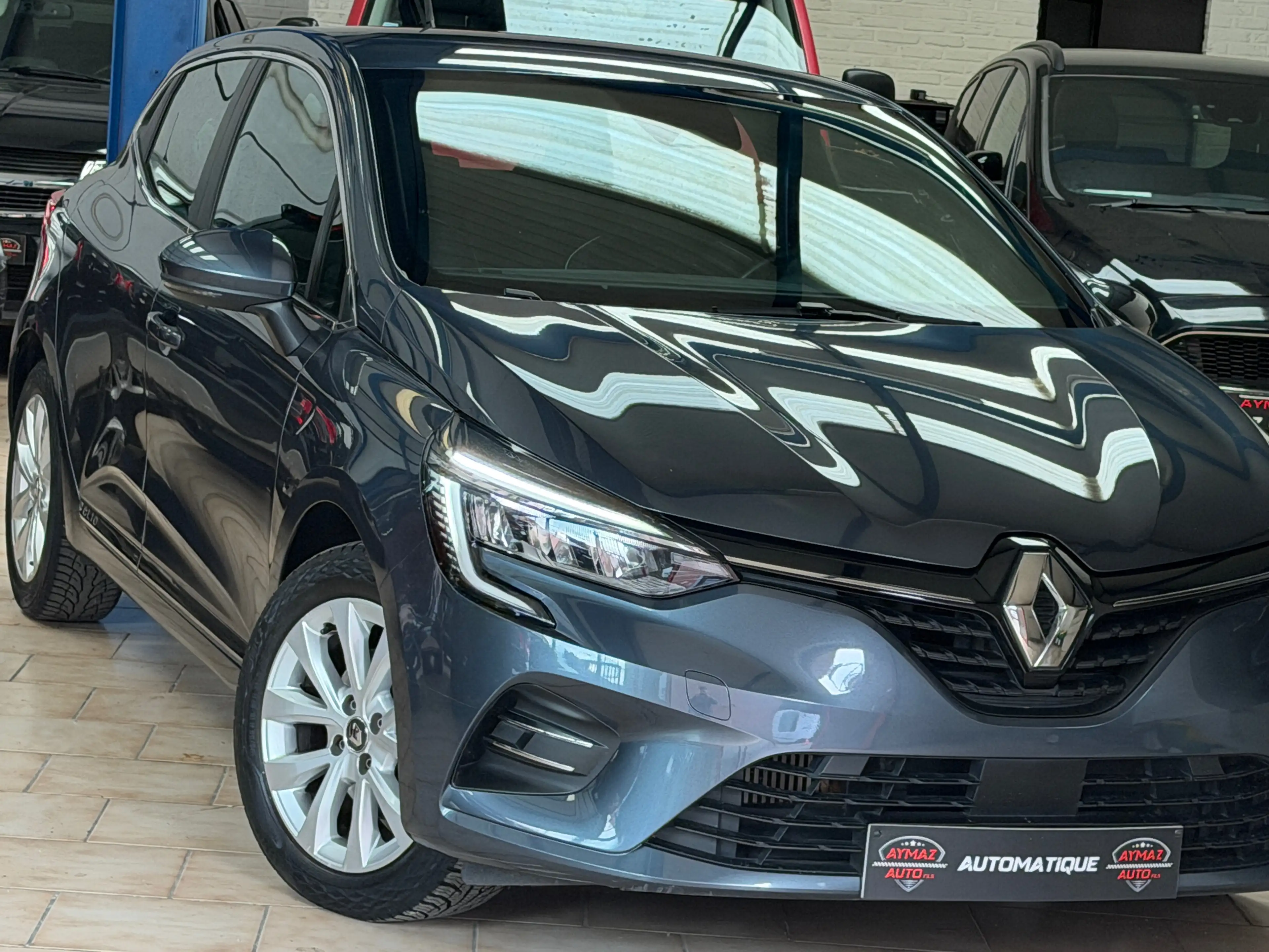 Renault Clio 1.33 TCe *** BOITE AUTOMATIQUE *** — photo 2