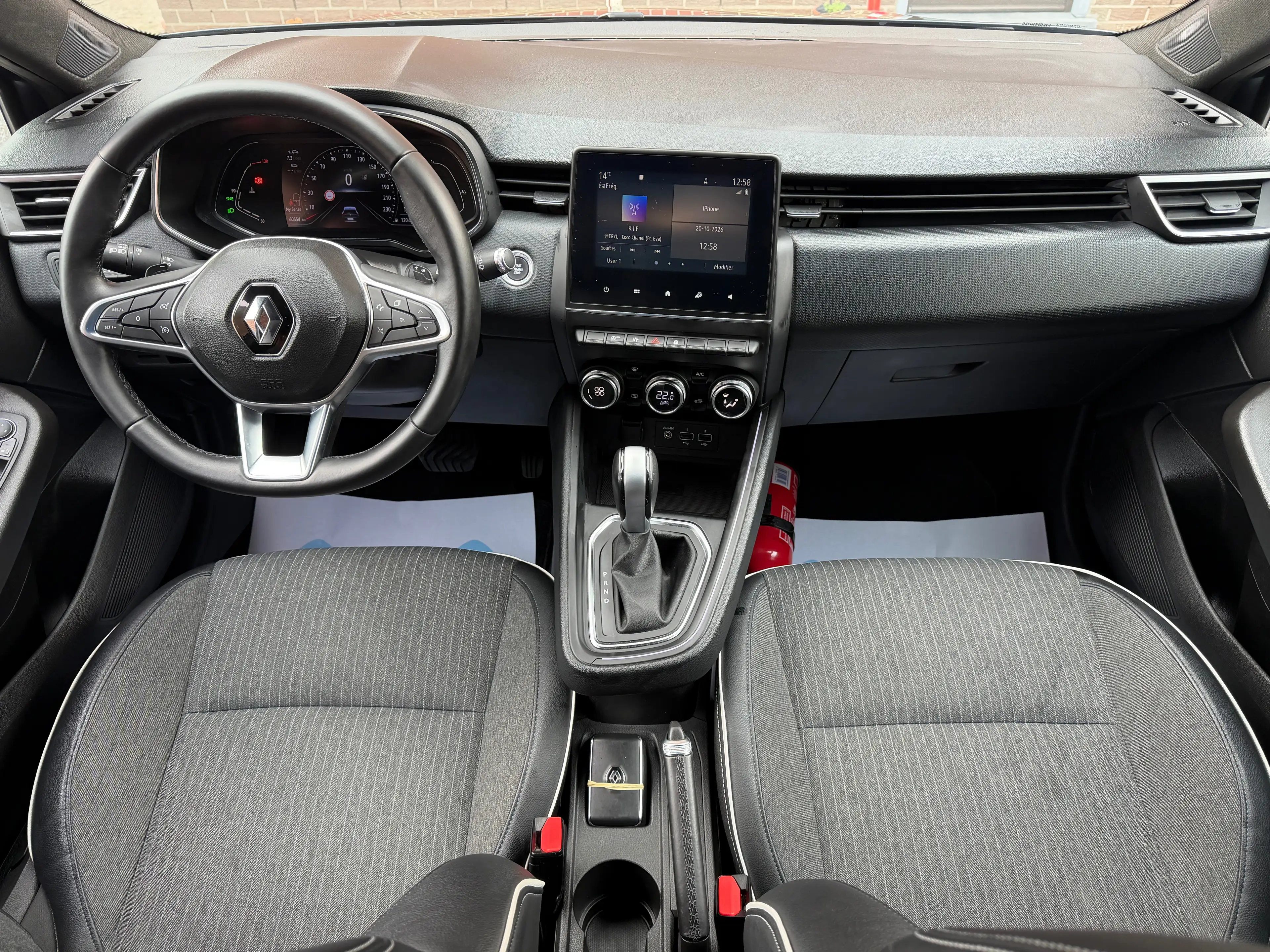 Renault Clio 1.33 TCe *** BOITE AUTOMATIQUE *** — photo 13
