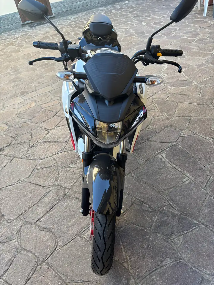 Suzuki GSX-S 125