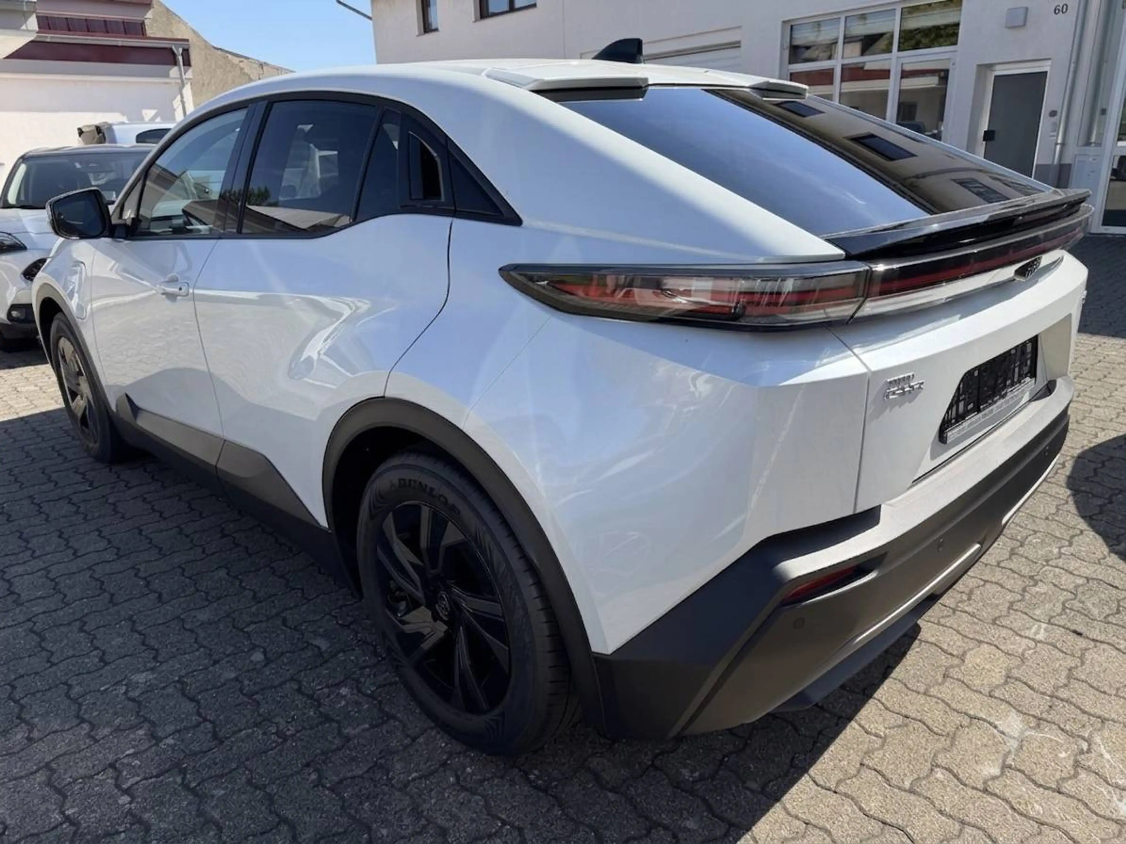 Toyota C-HR+ 165 kW Teamplayer — photo 4