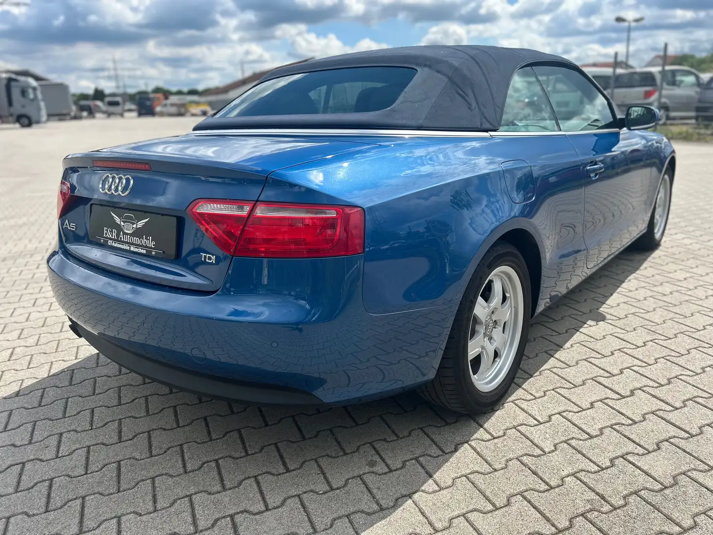 Audi A5 2.0 TDI Bleu - 2