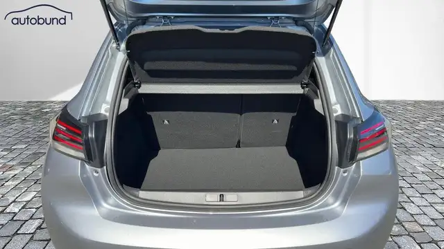Peugeot 208 view 8