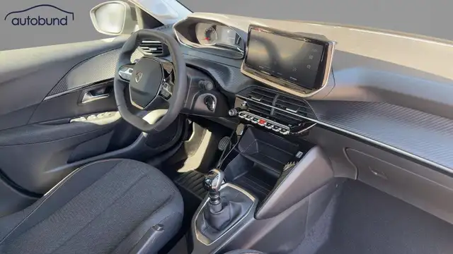 Peugeot 208 view 5