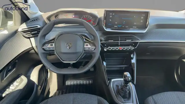 Peugeot 208 view 9