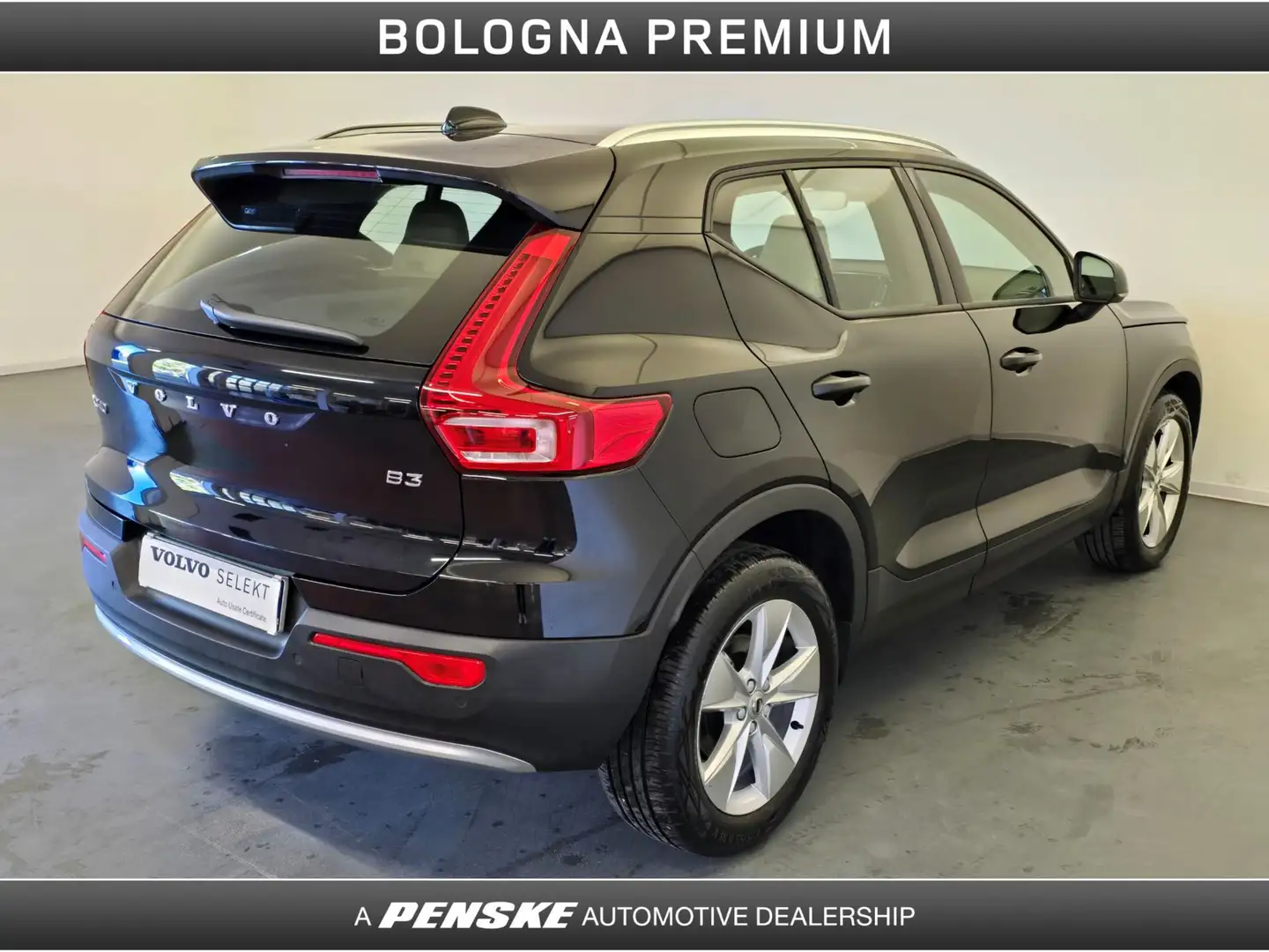 Volvo XC40 XC40 B3 automatico Core Noir - 2