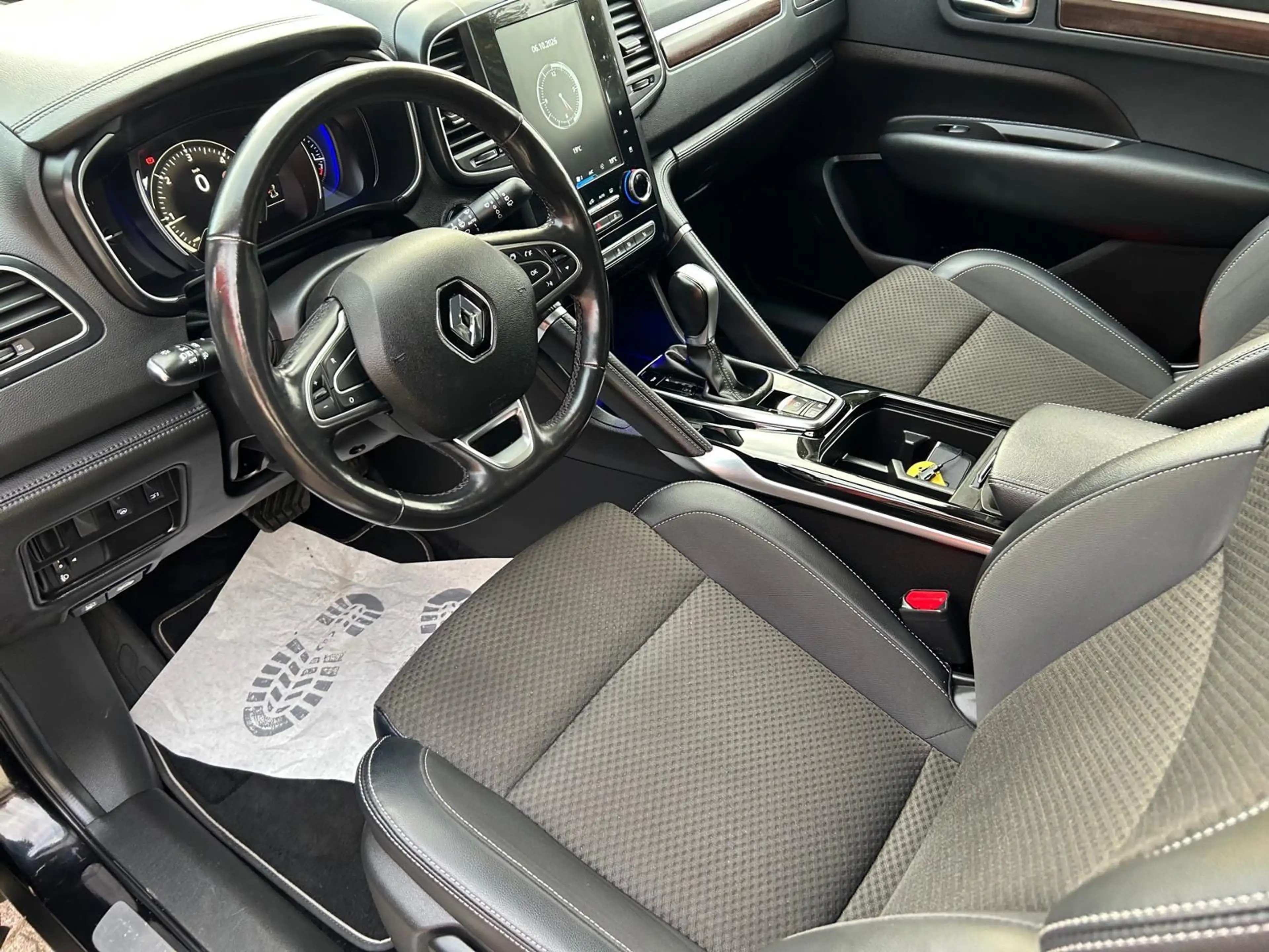 Renault Koleos Limited/NAVI/SHZ/TEMP/KAM/PDC/S+W/LRHZ — photo 11