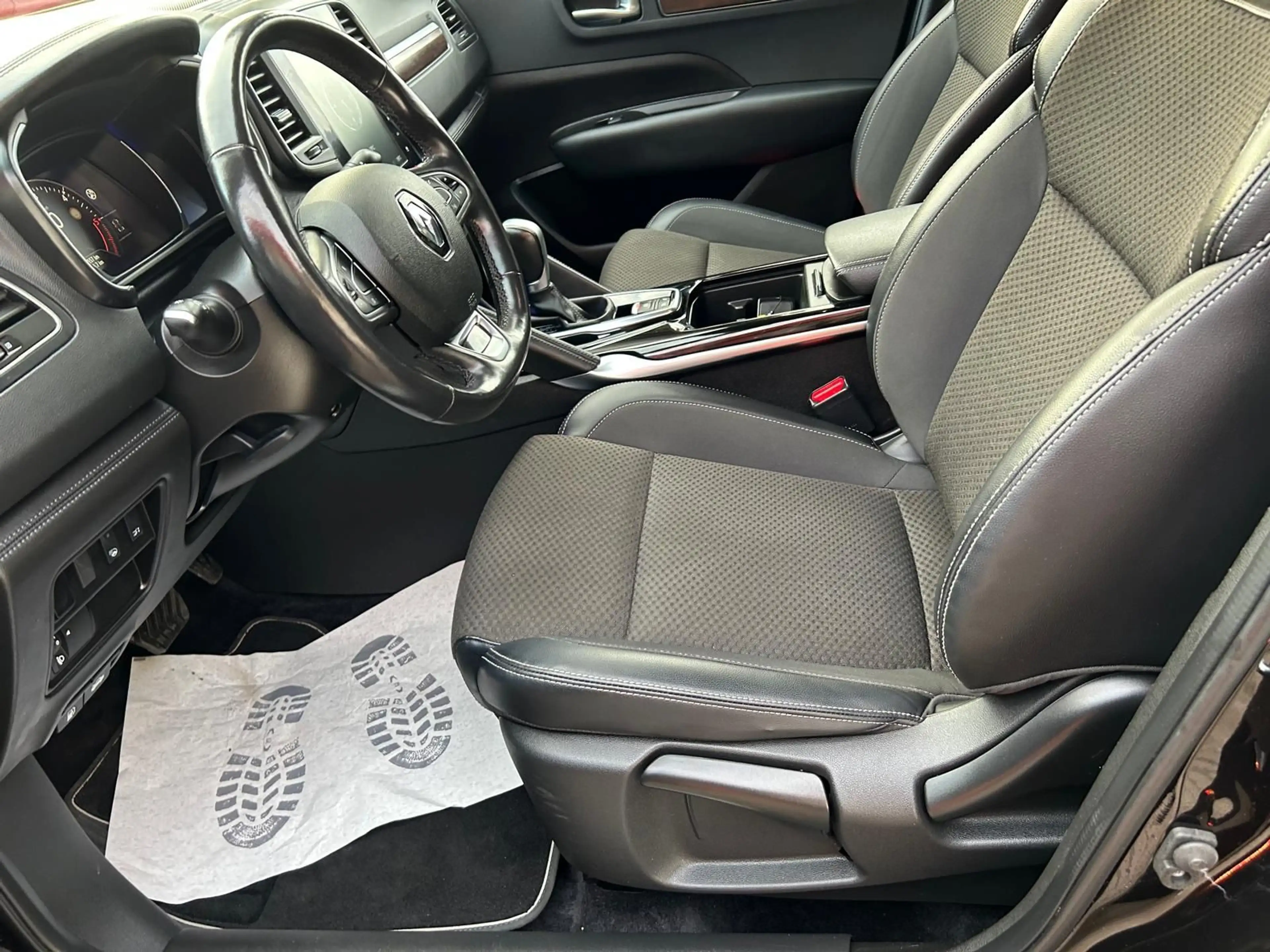 Renault Koleos Limited/NAVI/SHZ/TEMP/KAM/PDC/S+W/LRHZ — photo 12