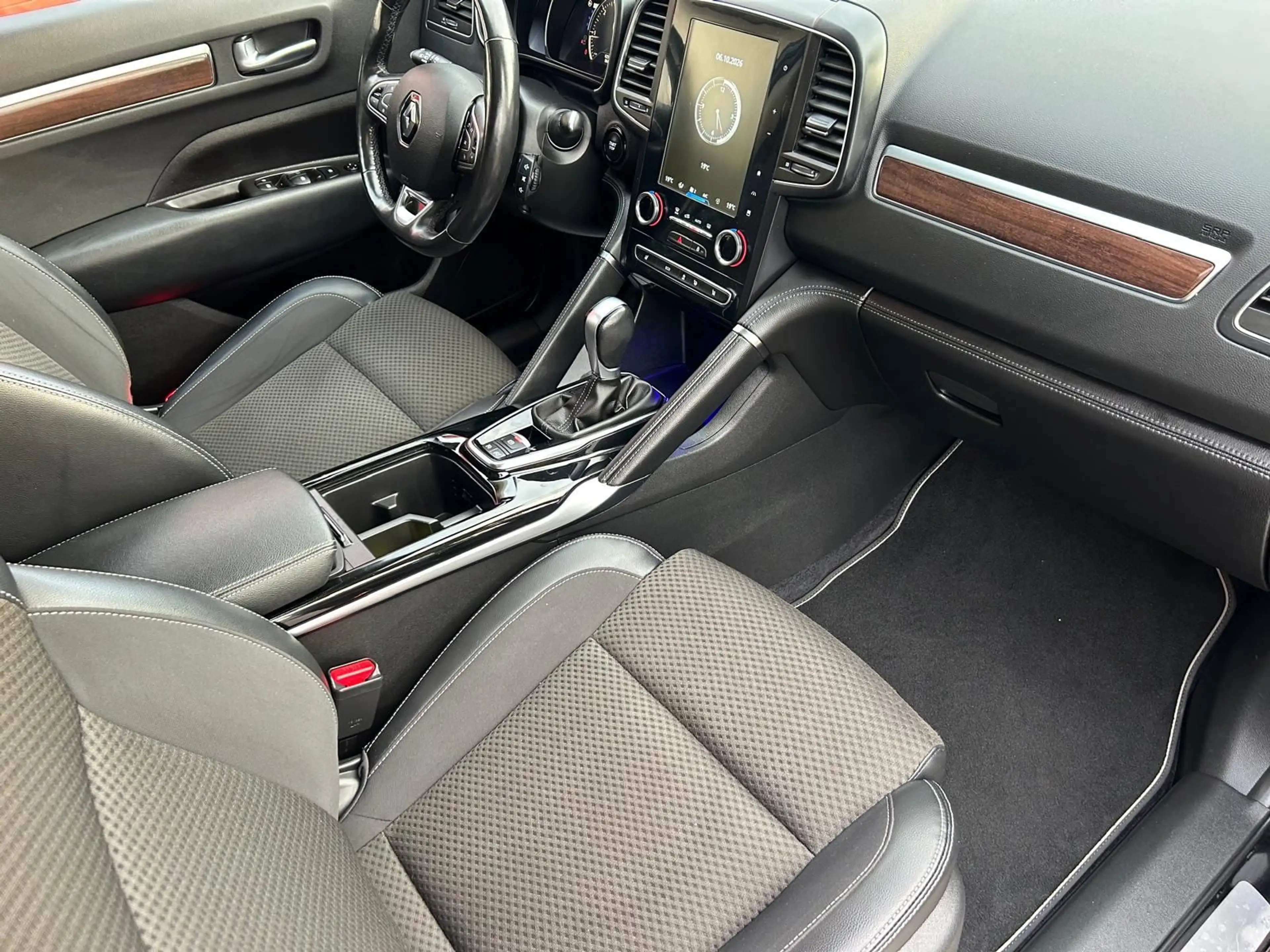 Renault Koleos Limited/NAVI/SHZ/TEMP/KAM/PDC/S+W/LRHZ — photo 14