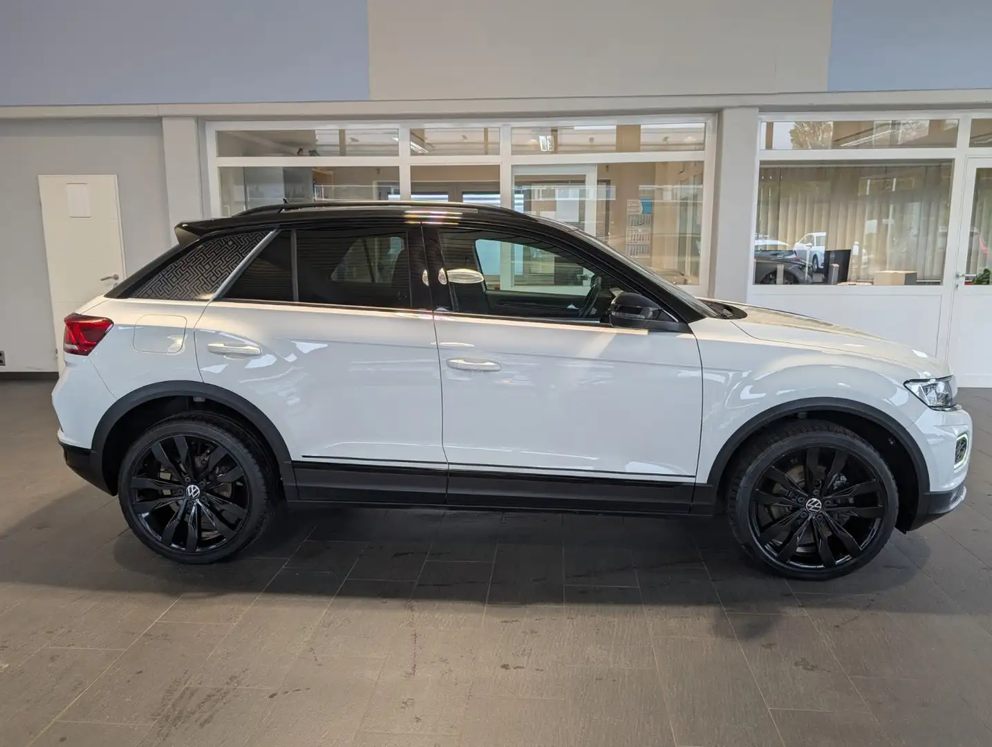 Volkswagen T-Roc Sport*AHK*ACC*LED*KAM*Sitzh.* Blanco - 2