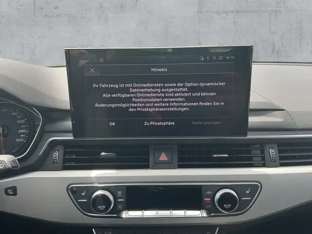 Audi A4 view 11