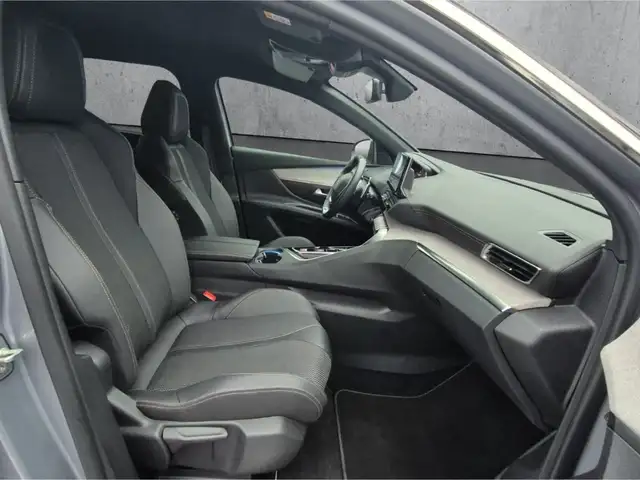 Peugeot 5008 view 13