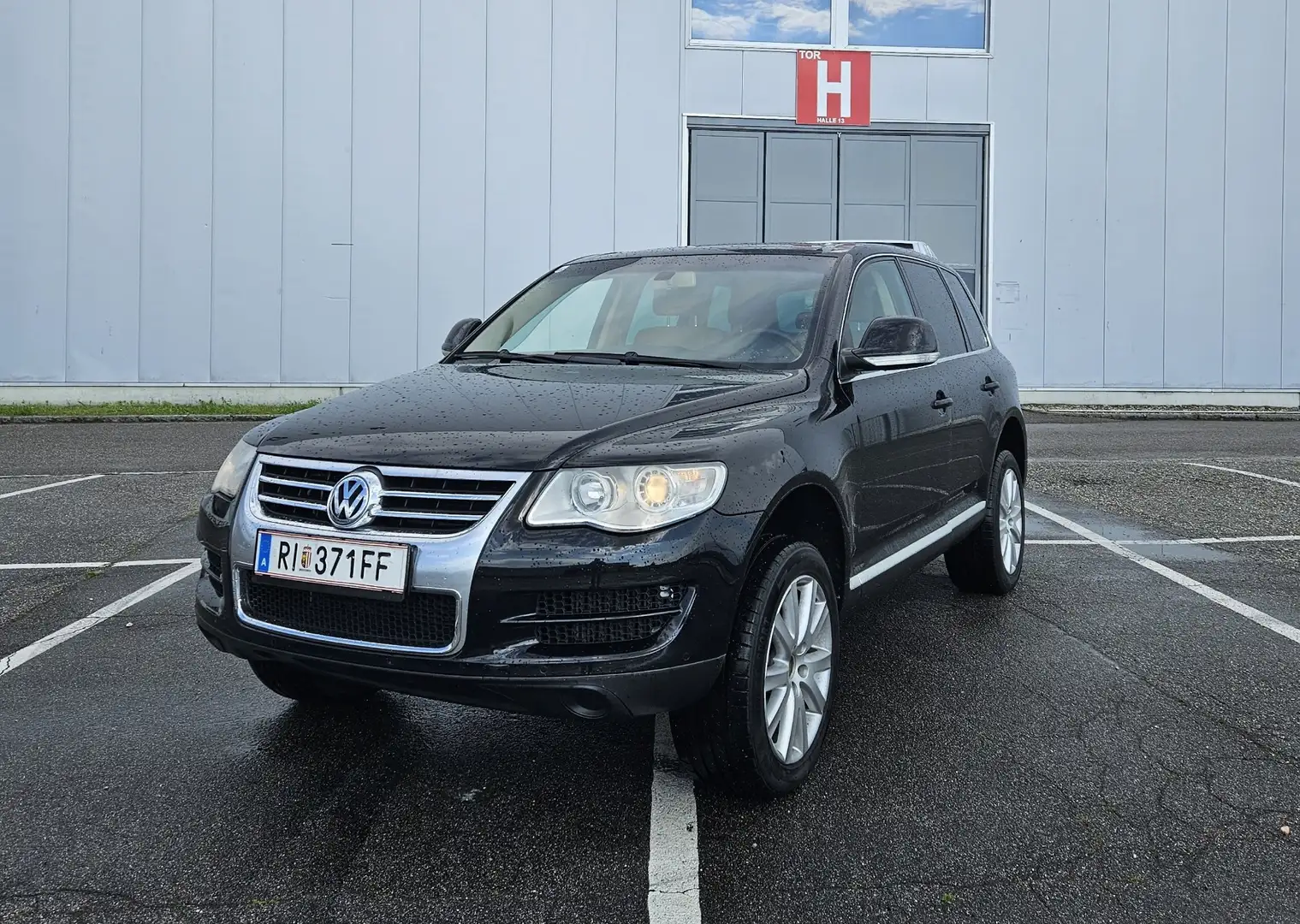 Volkswagen Touareg 2,5 R5 TDI DPF Tiptronic *KEIN Luftfahrwerk* Schwarz - 2