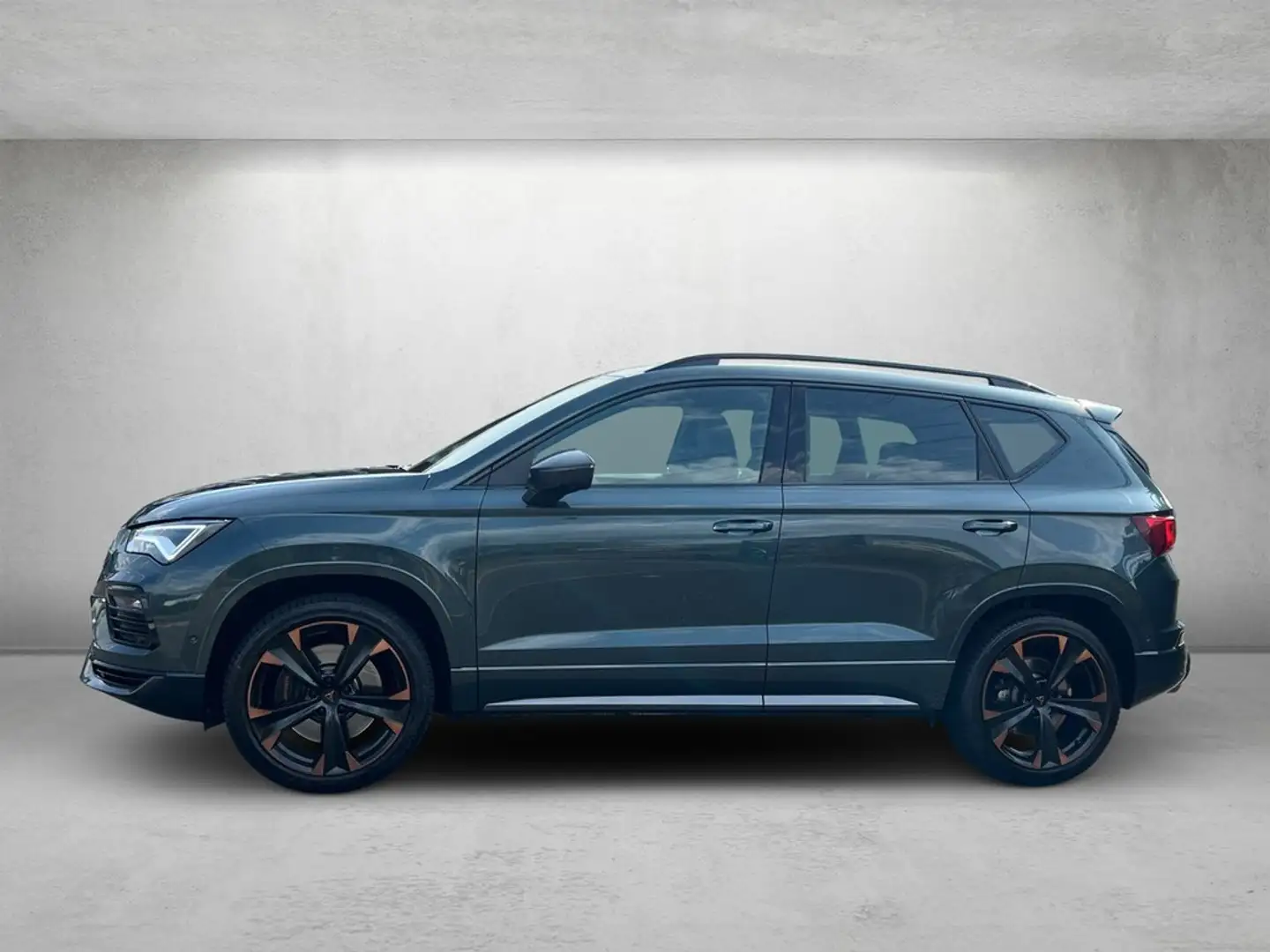 CUPRA Ateca 2.0 TSI 4Drive DSG VZ *Pano*Beats*AHK* Grün - 2