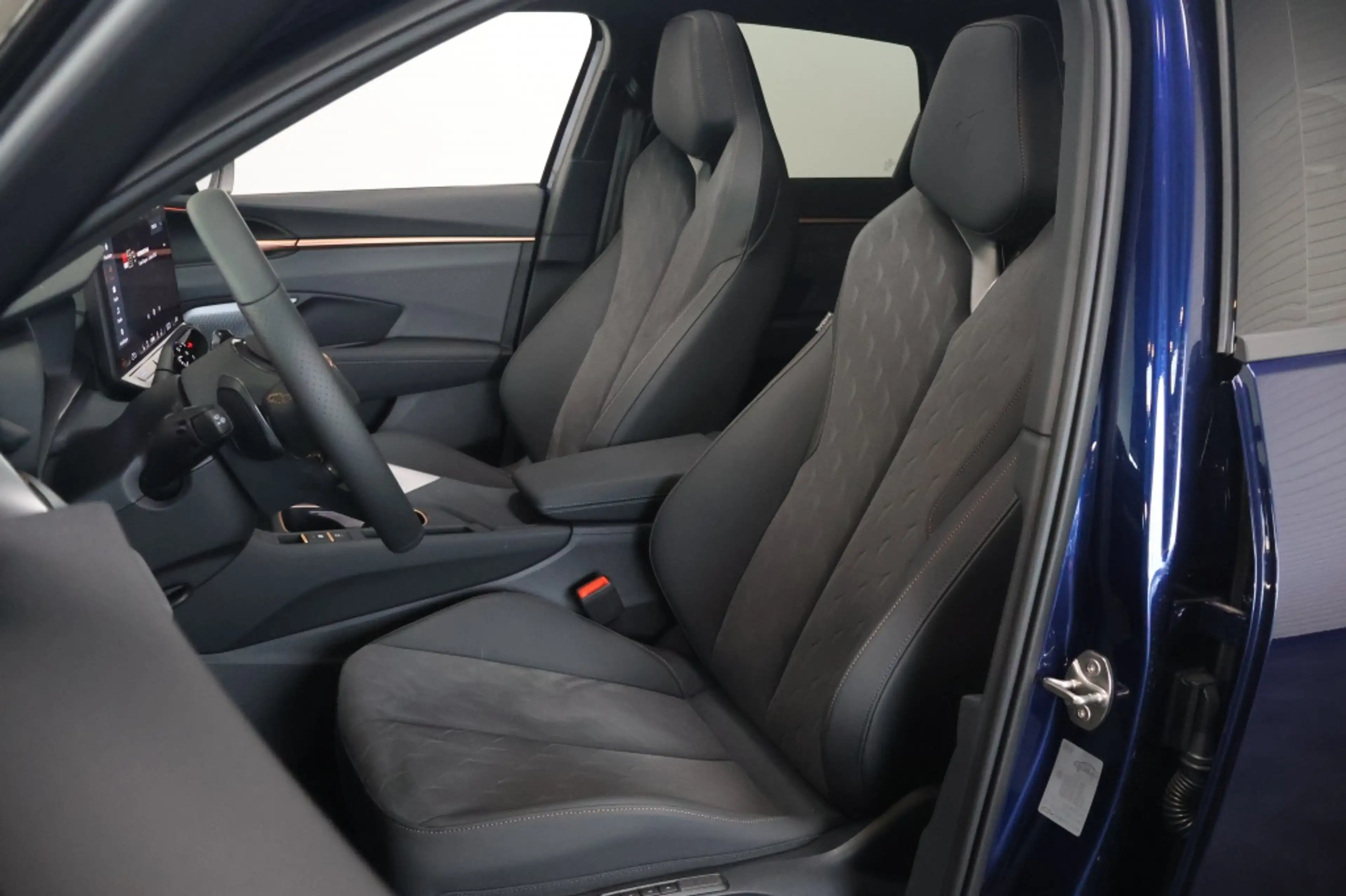 CUPRA Terramar 1.5 TSI e-H VZ Performance 272pk DSG | Panoramadak — photo 9