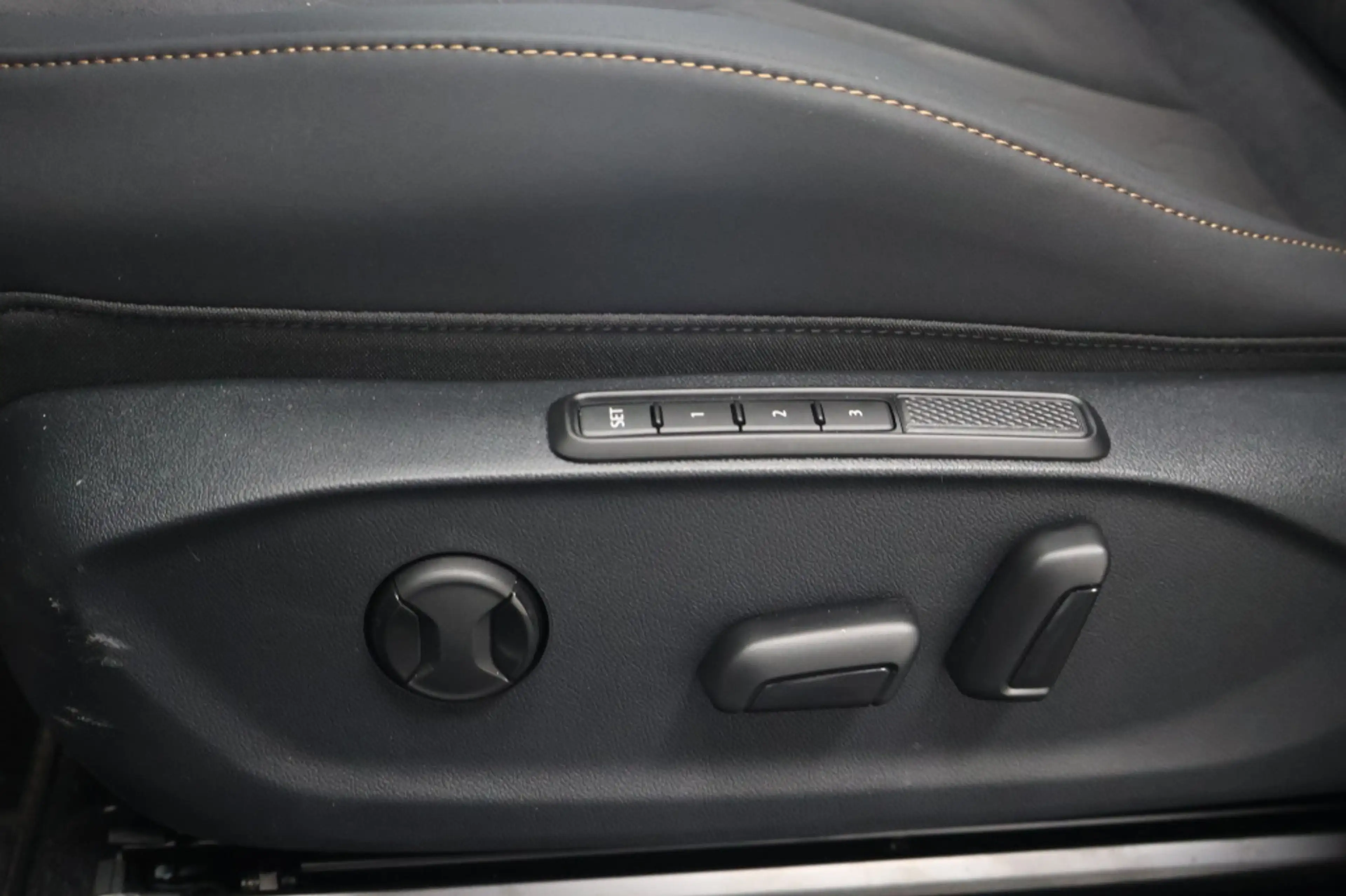 CUPRA Terramar 1.5 TSI e-H VZ Performance 272pk DSG | Panoramadak — photo 10