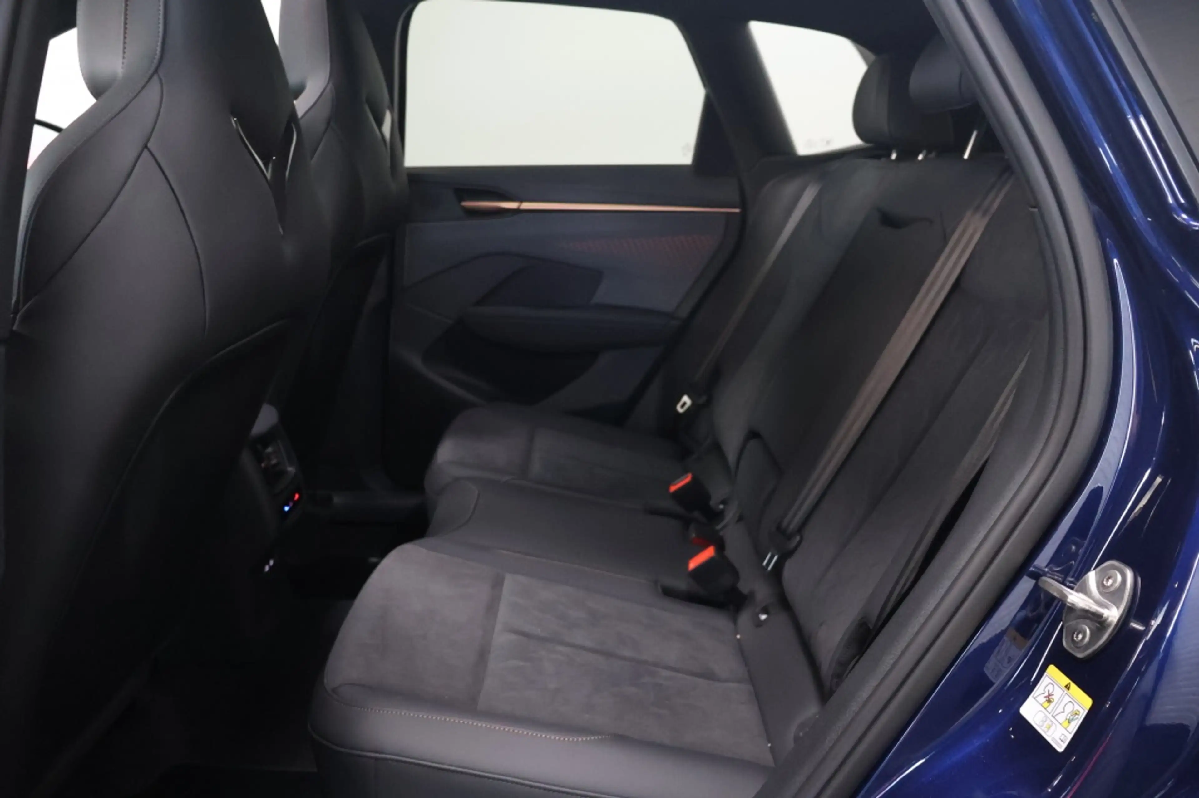 CUPRA Terramar 1.5 TSI e-H VZ Performance 272pk DSG | Panoramadak — photo 11