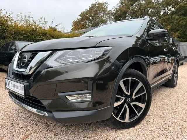 Nissan X-Trail Pano*Leder*Tempo*Navi*Bose*360Kam*AHK