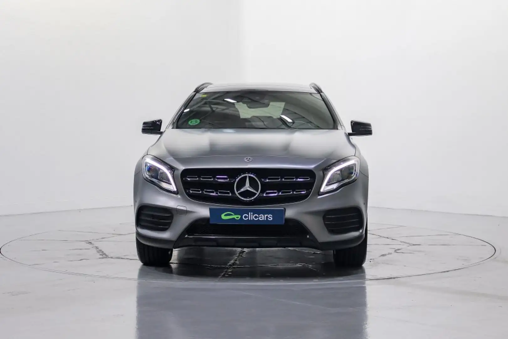 Mercedes-Benz GLA 200 7G-DCT Gris - 2