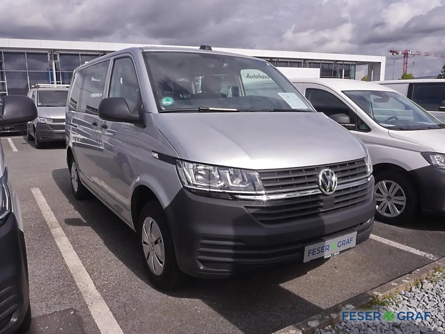 Volkswagen T6.1 Kombi 6.1 2.0 TDI 81kW KR *9-Sitze 2xKlima 3t* Silber - 2