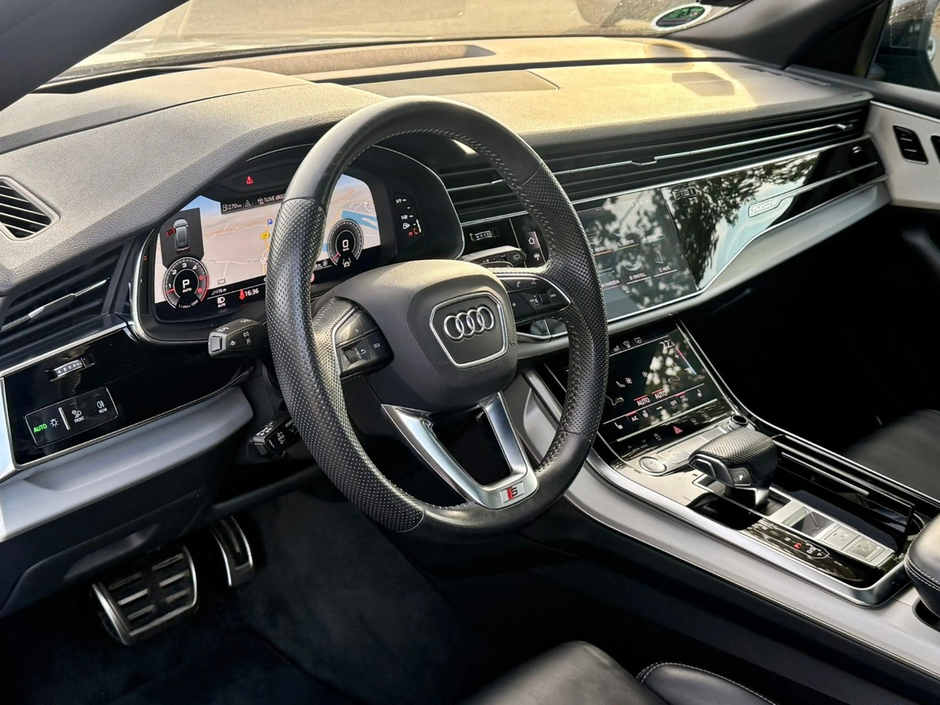 Audi Q8 50TDI qu S LINE BLACK PANO AHK *EXPORT* — photo 10