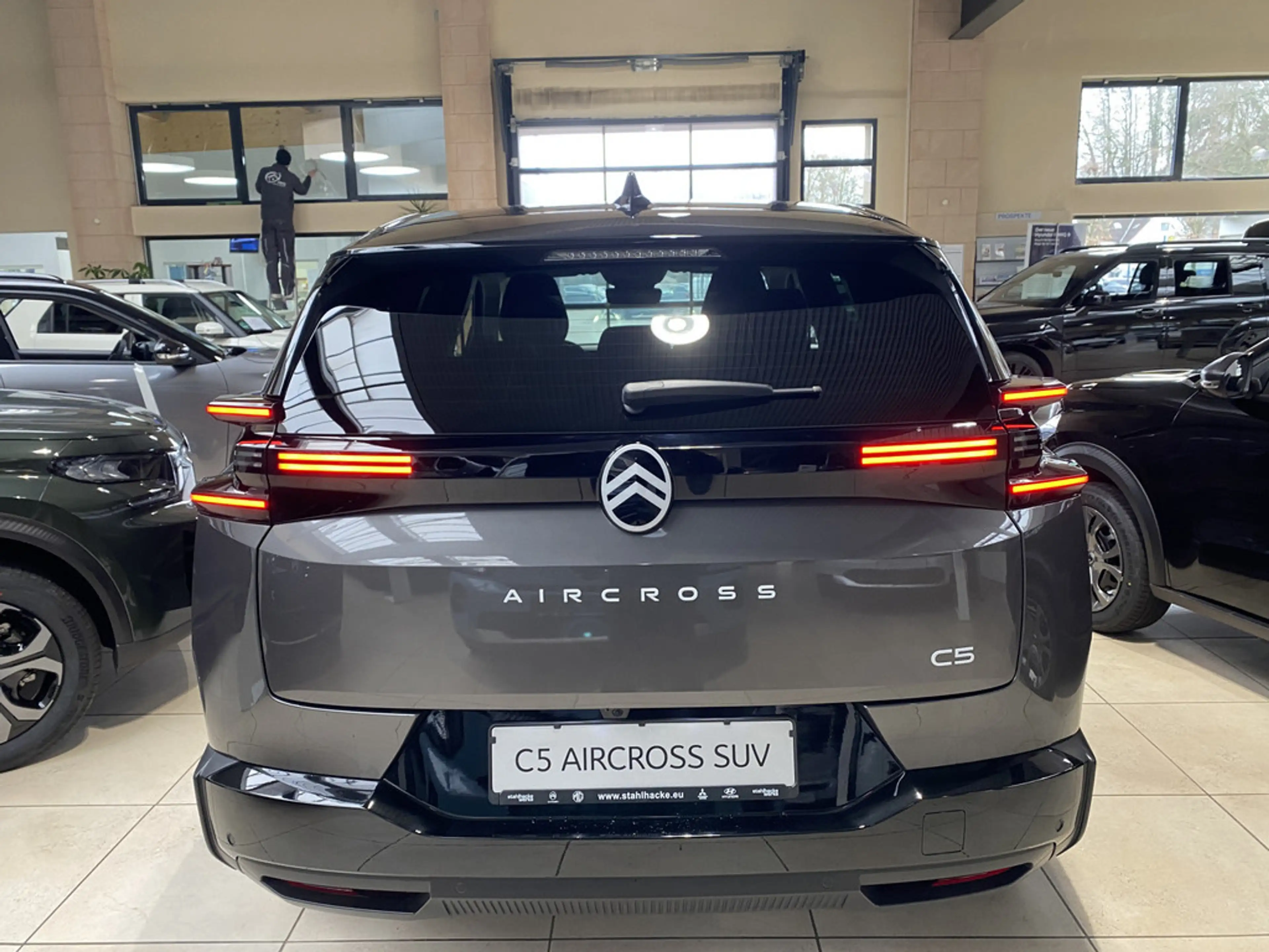 Citroen C5 Aircross Plug-In-Hybrid 195 PLUS ACC LED — photo 7