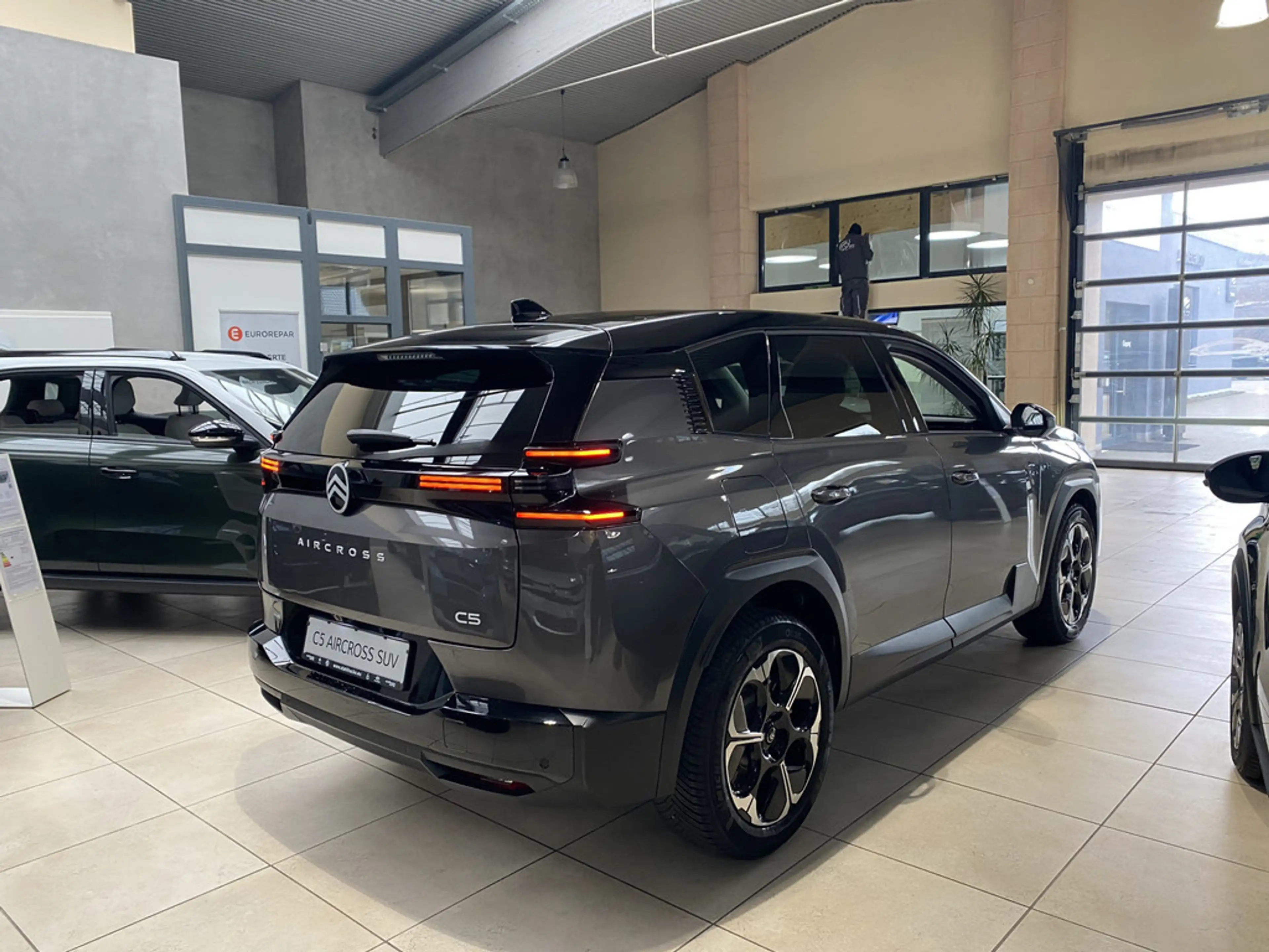Citroen C5 Aircross Plug-In-Hybrid 195 PLUS ACC LED — photo 6